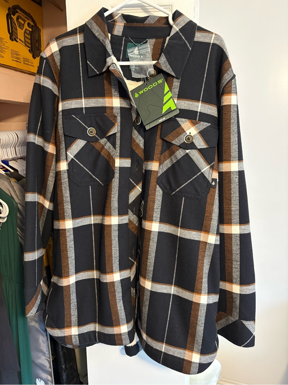 Women’s Plaid Lightweight Shirt Jacket in Black & Brown